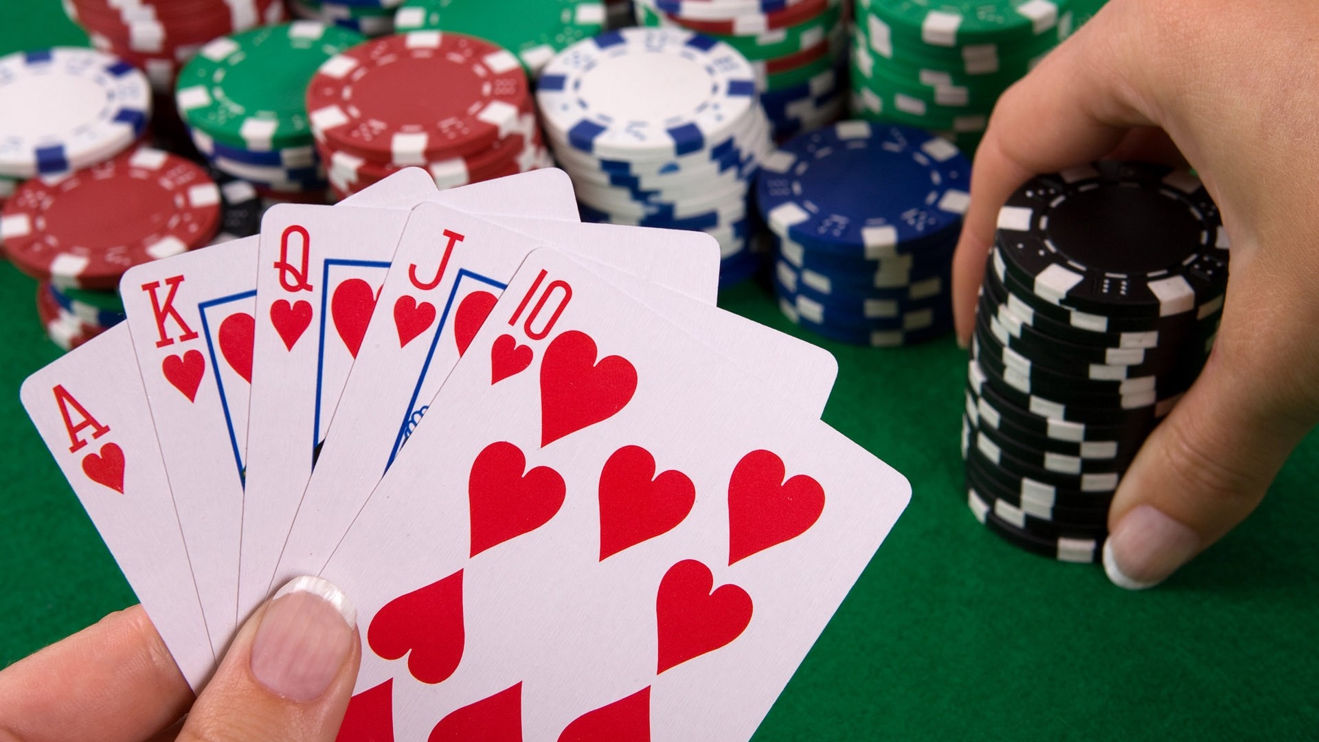 Conversation around the versions in the poker online game