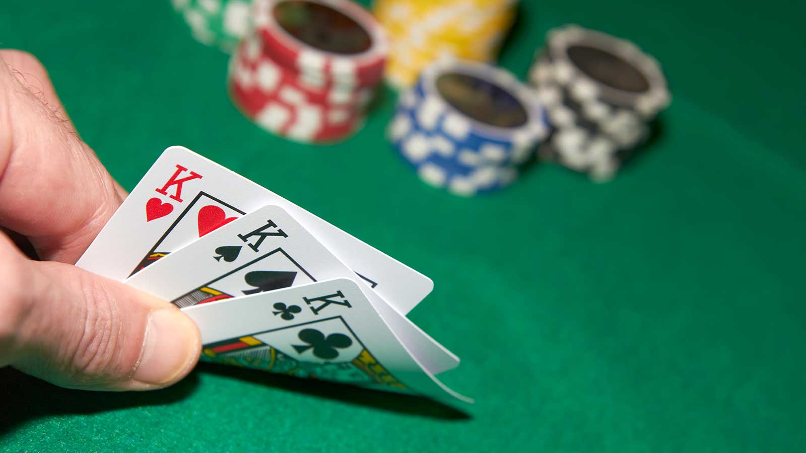 Online Poker – Strategy to Earn Money Online